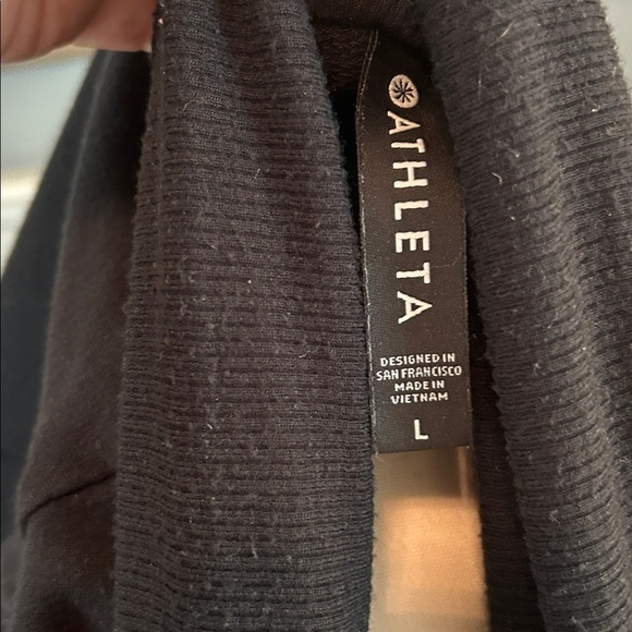 Athleta Black Open Front Cardigan sz Large with pockets and thumb holes. - Picture 2 of 7